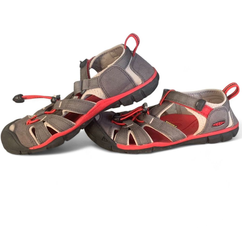 KEEN *Newest Edition* Big Kids' Seacamp II CNX Size 3 Water Sandals - Picture 2 of 11